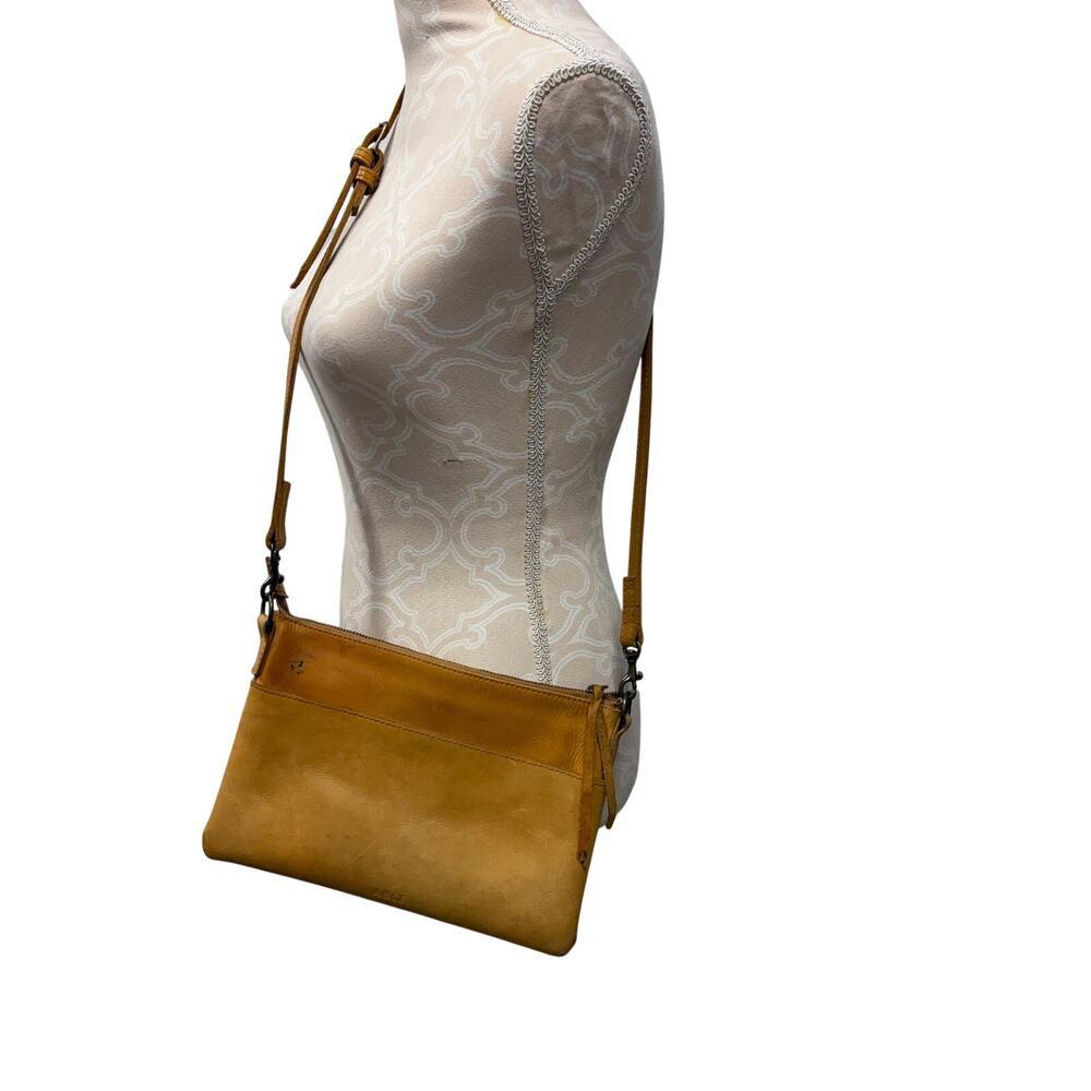 ABLE Martha Crossbody Bag Cognac - Leather Brown